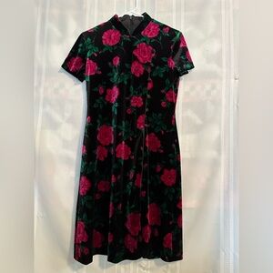 Maggy London Asian Style Velvet Dress